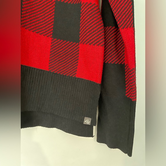 Eddie Bauer Red Buffalo Plaid Sweater Preppy NWOT Size Small - Picture 5 of 6